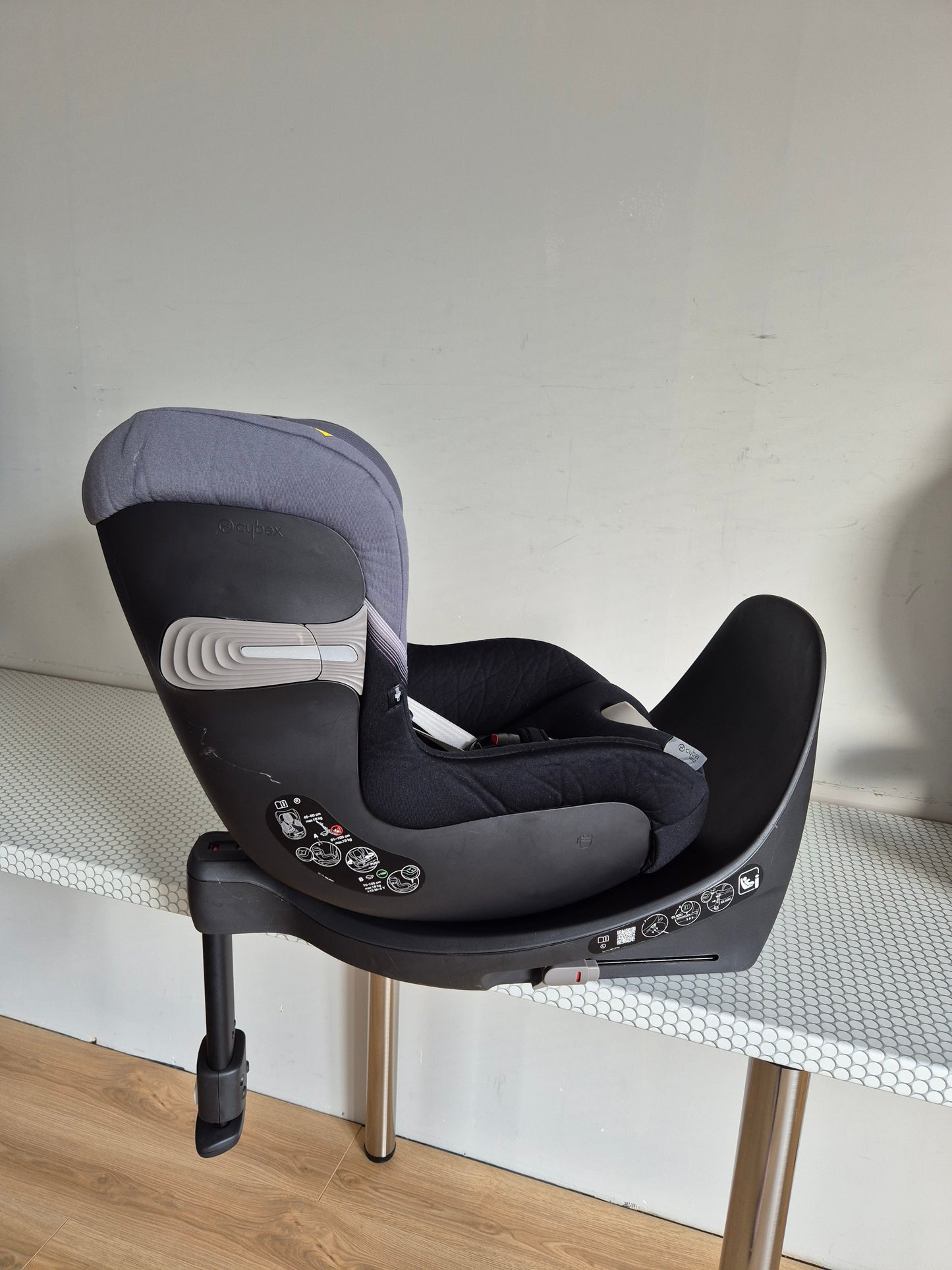 Cybex Sirona SX2 i-Size 0-18kg.