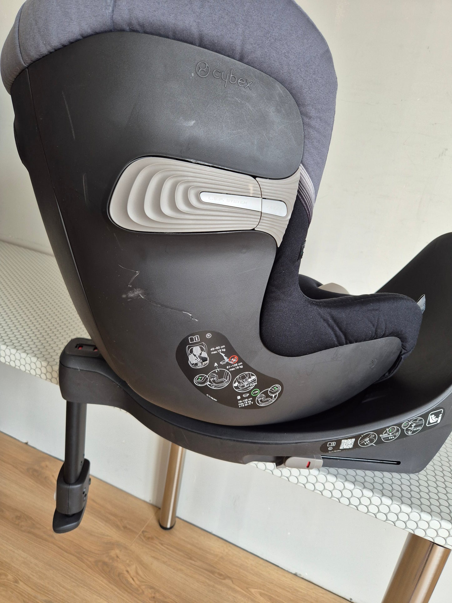 Cybex Sirona SX2 i-Size 0-18kg.