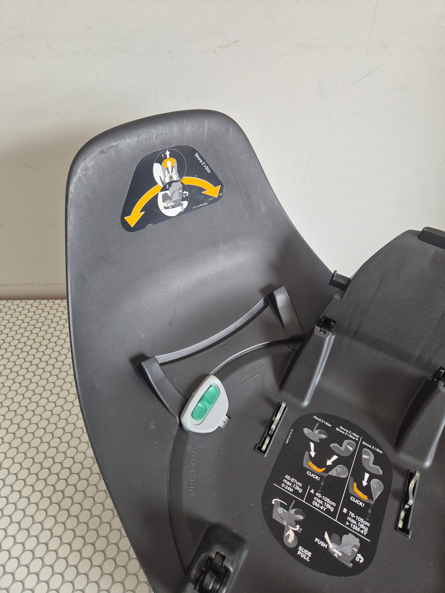 Cybex Cloud Z i-Size 0-13kg. kėdutė ir Base Z bazė.