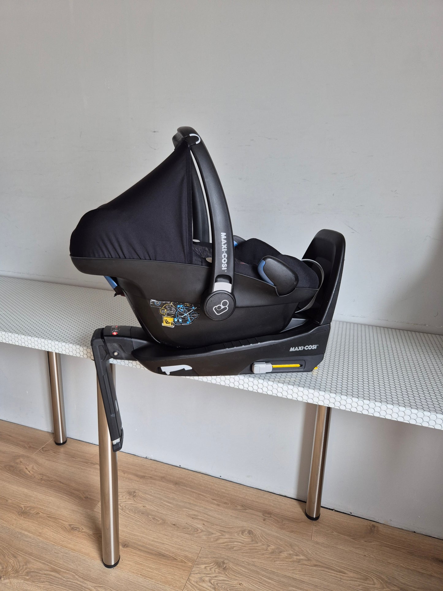 Maxi Cosi Pebble Pro 0-13kg su FamilyFix3 baze