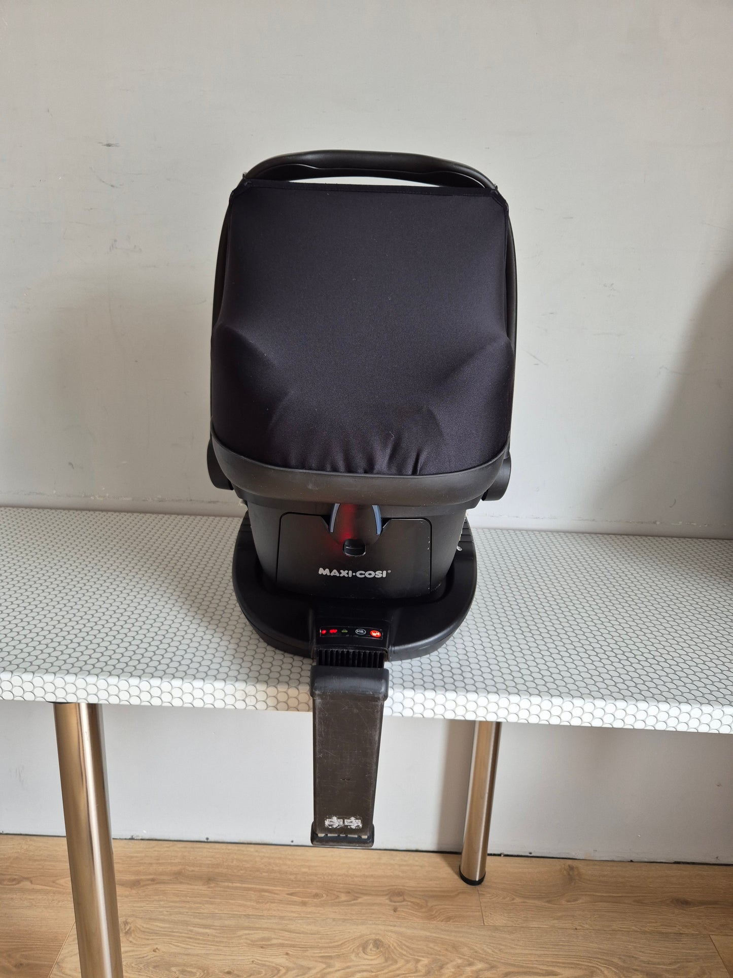 Maxi Cosi Pebble Pro 0-13kg su FamilyFix3 baze