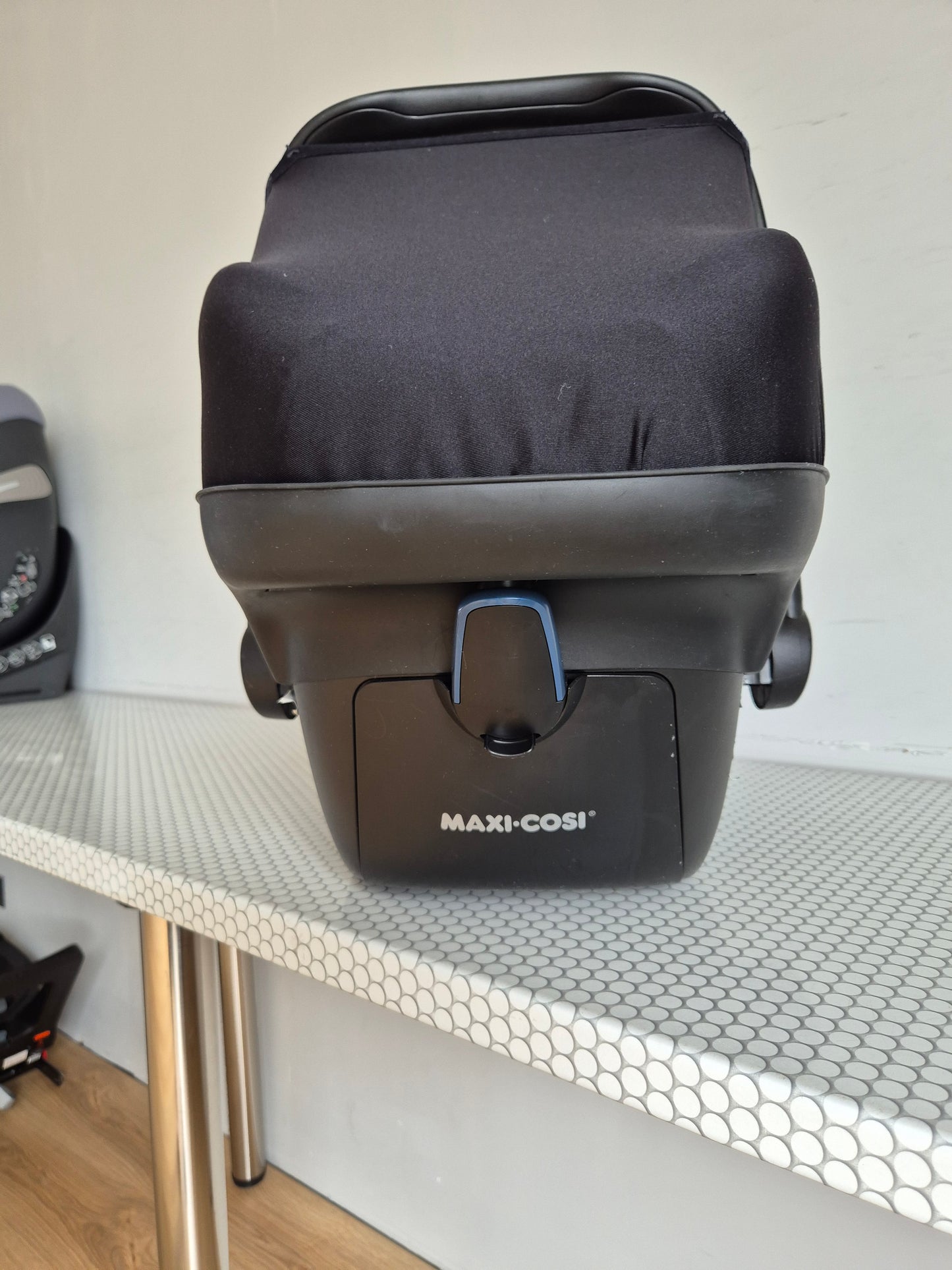 Maxi Cosi Pebble Pro 0-13kg su FamilyFix3 baze