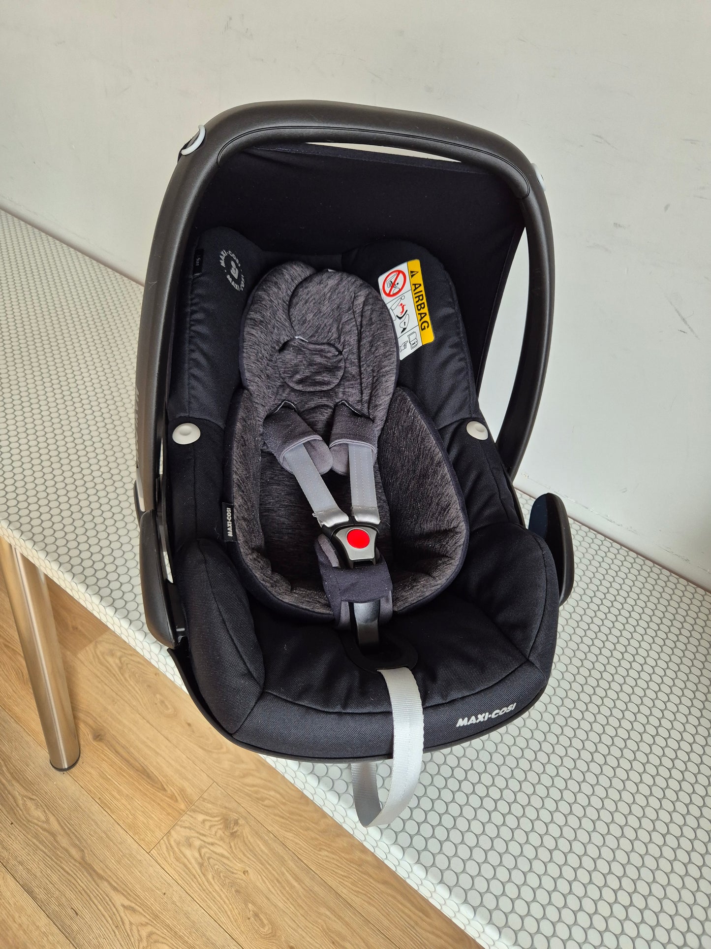 Maxi Cosi Pebble Pro 0-13kg su FamilyFix3 baze