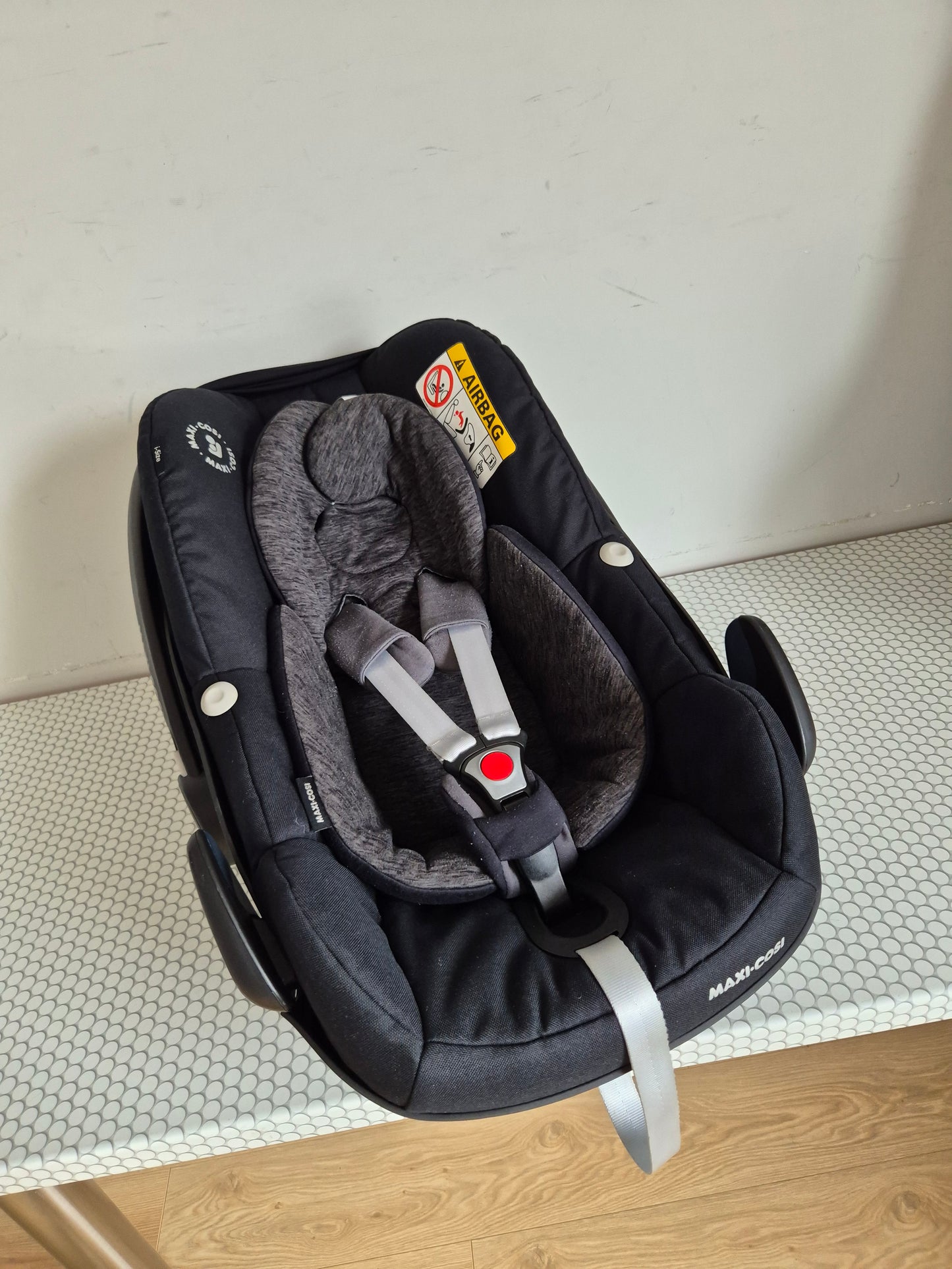 Maxi Cosi Pebble Pro 0-13kg su FamilyFix3 baze