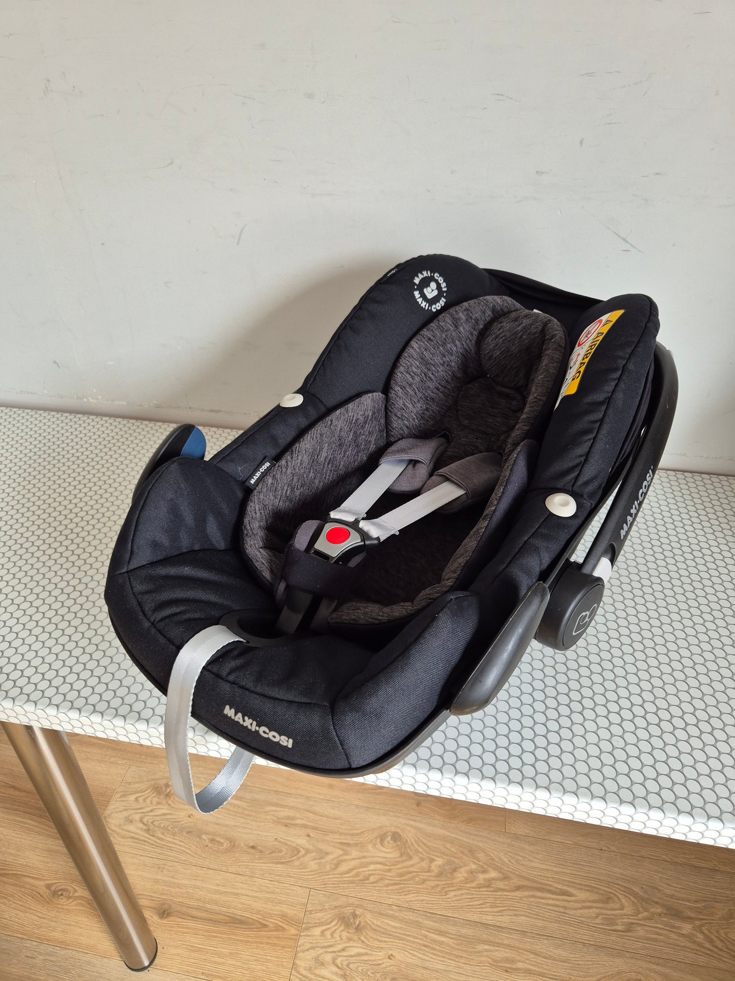 Maxi Cosi Pebble Pro 0-13kg su FamilyFix3 baze