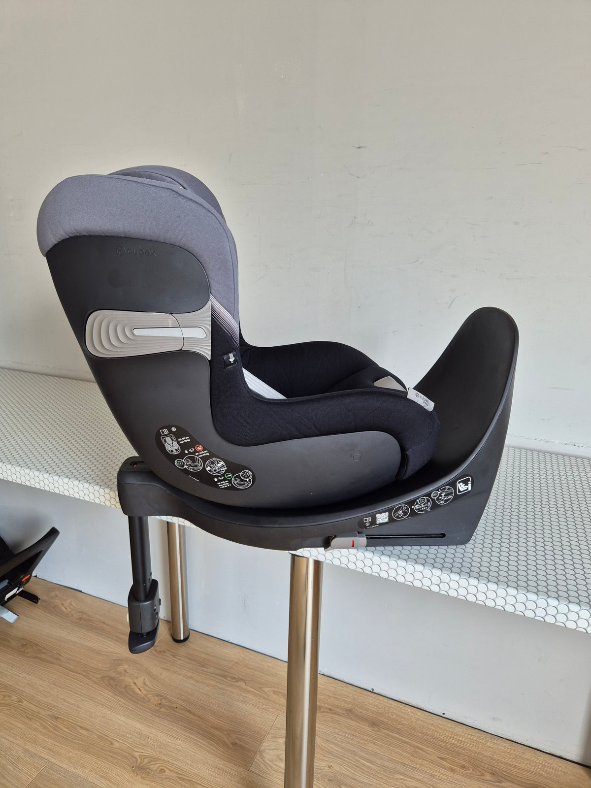 Cybex Sirona SX2 i-Size 0-18kg.