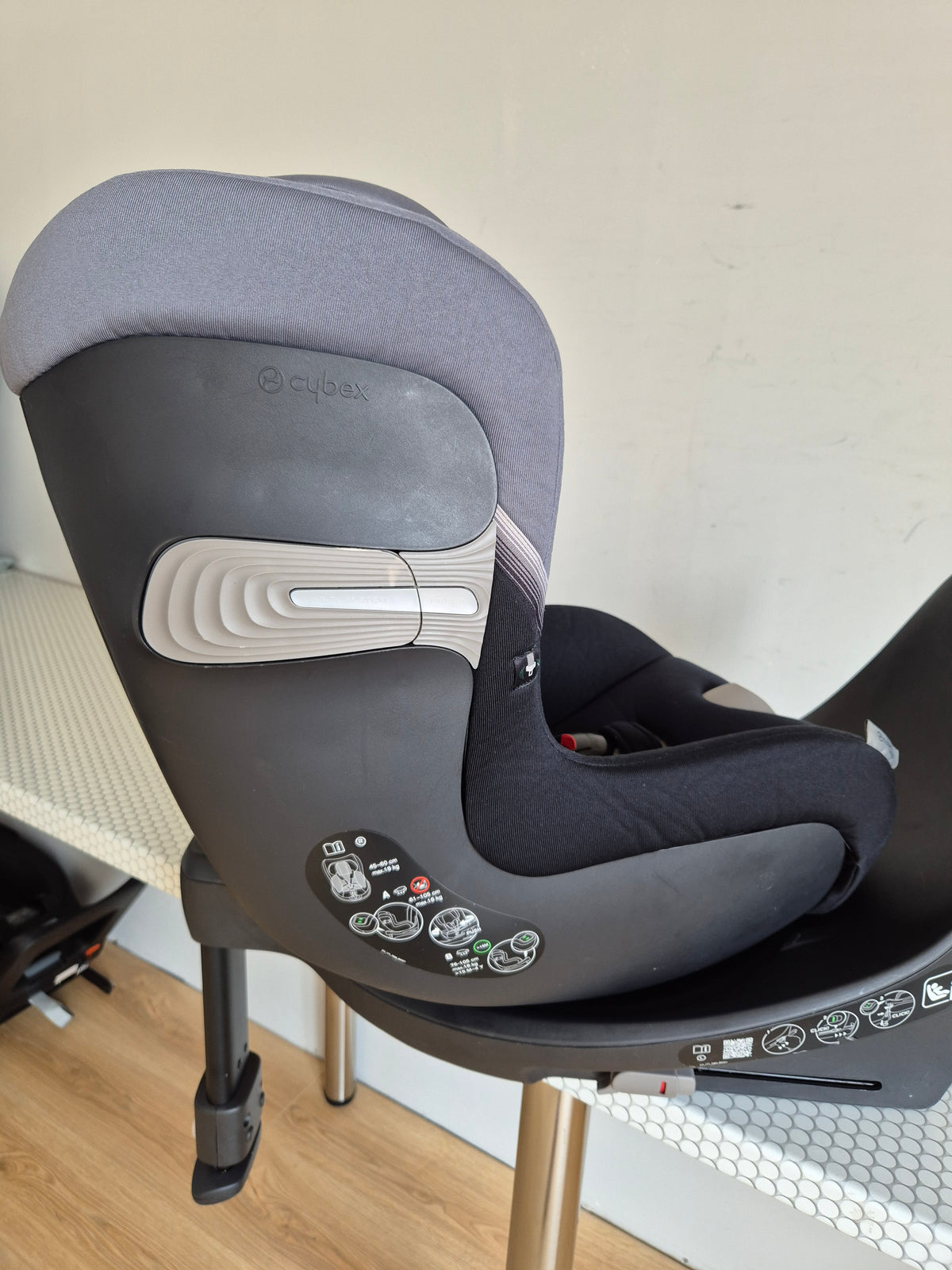 Cybex Sirona SX2 i-Size 0-18kg.