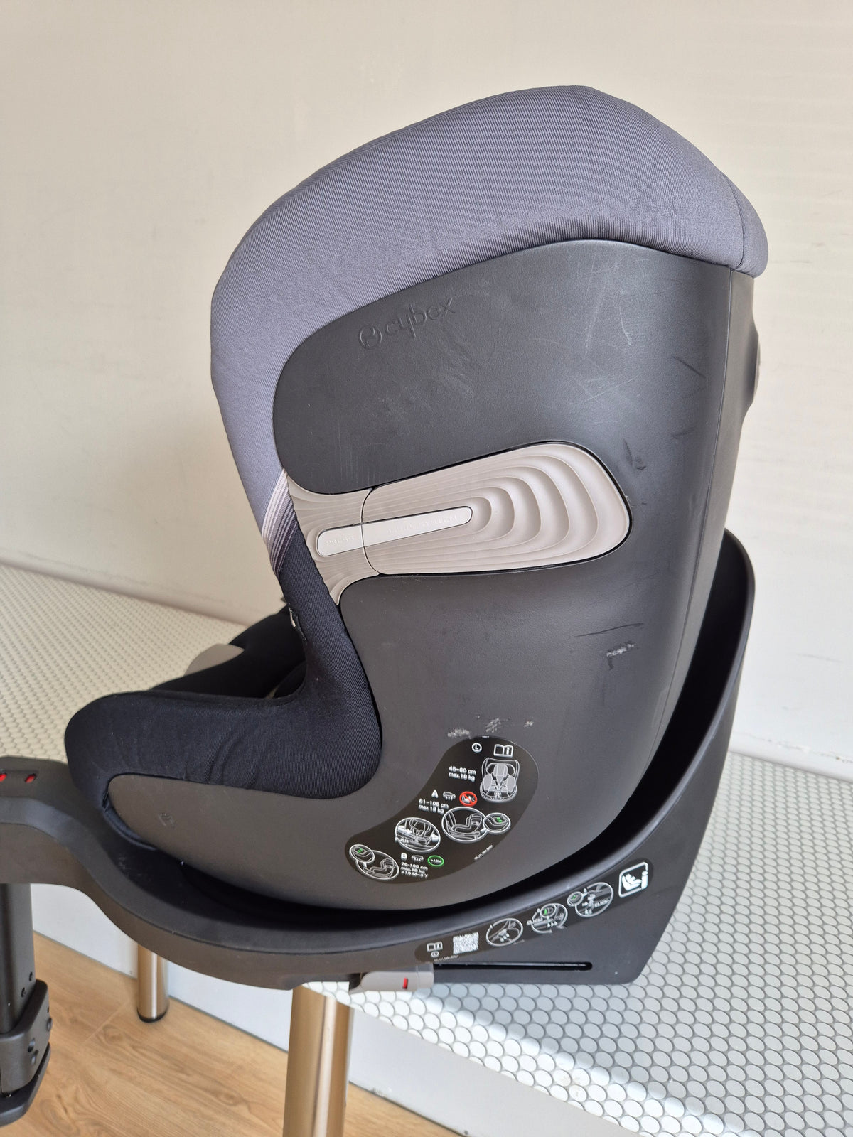 Cybex Sirona SX2 i-Size 0-18kg.