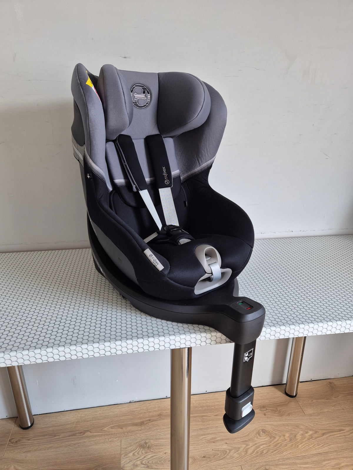 Cybex Sirona SX2 i-Size 0-18kg.