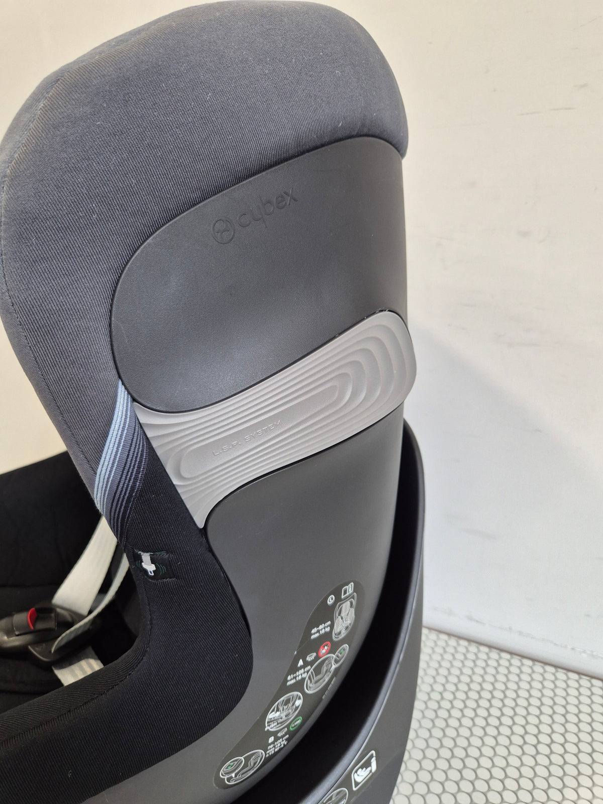 Cybex Sirona S2 i-Size 0-18kg.