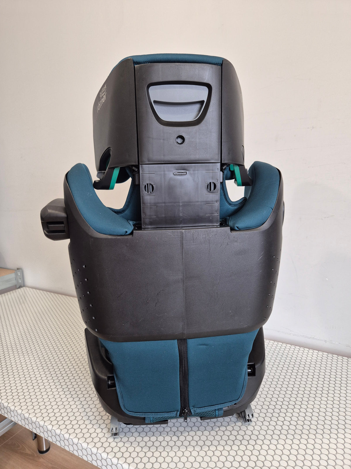 Britax Romer KidFix i-Size 100-150cm.