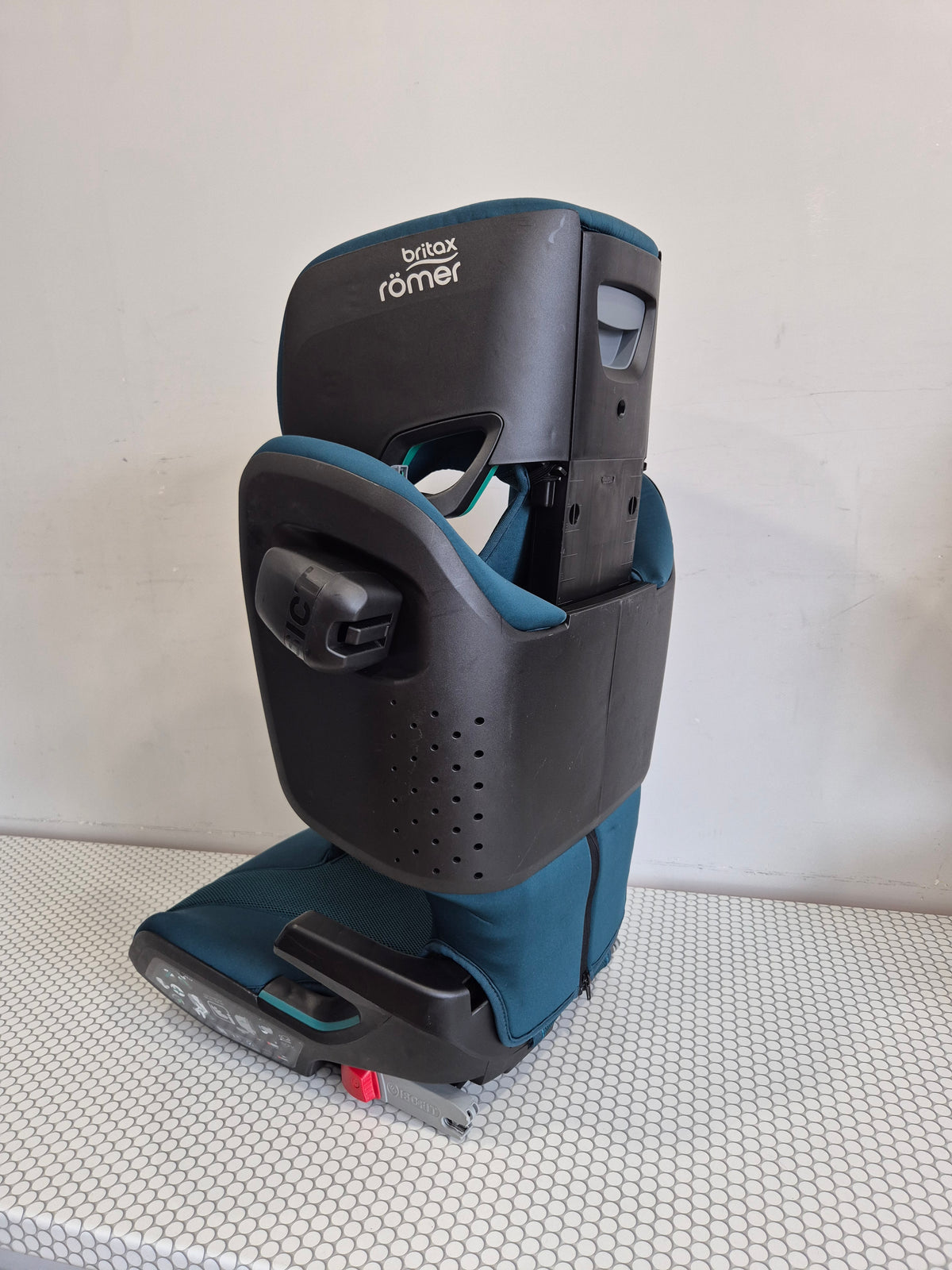 Britax Romer KidFix i-Size 100-150cm.