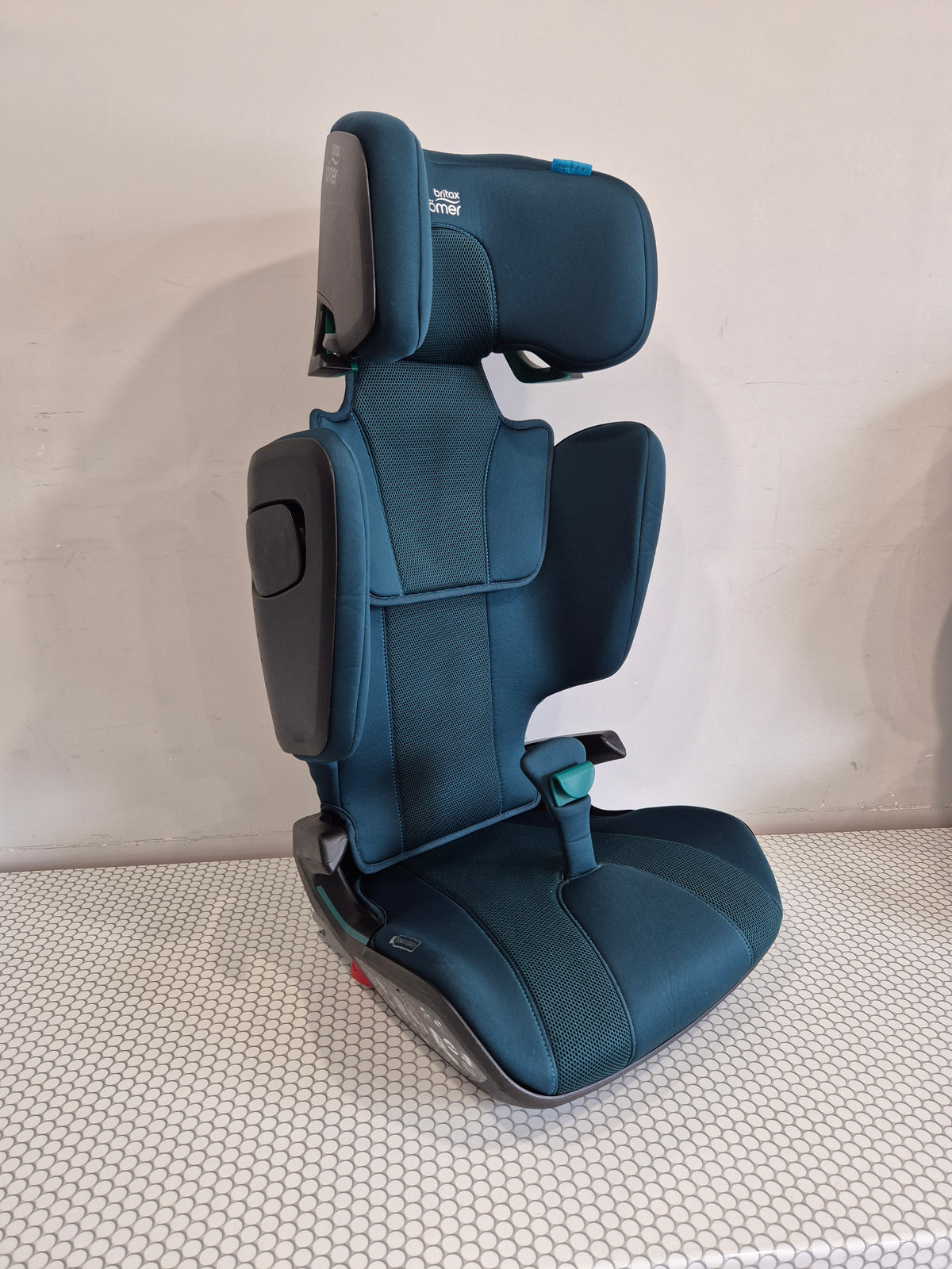 Britax Romer KidFix i-Size 100-150cm.