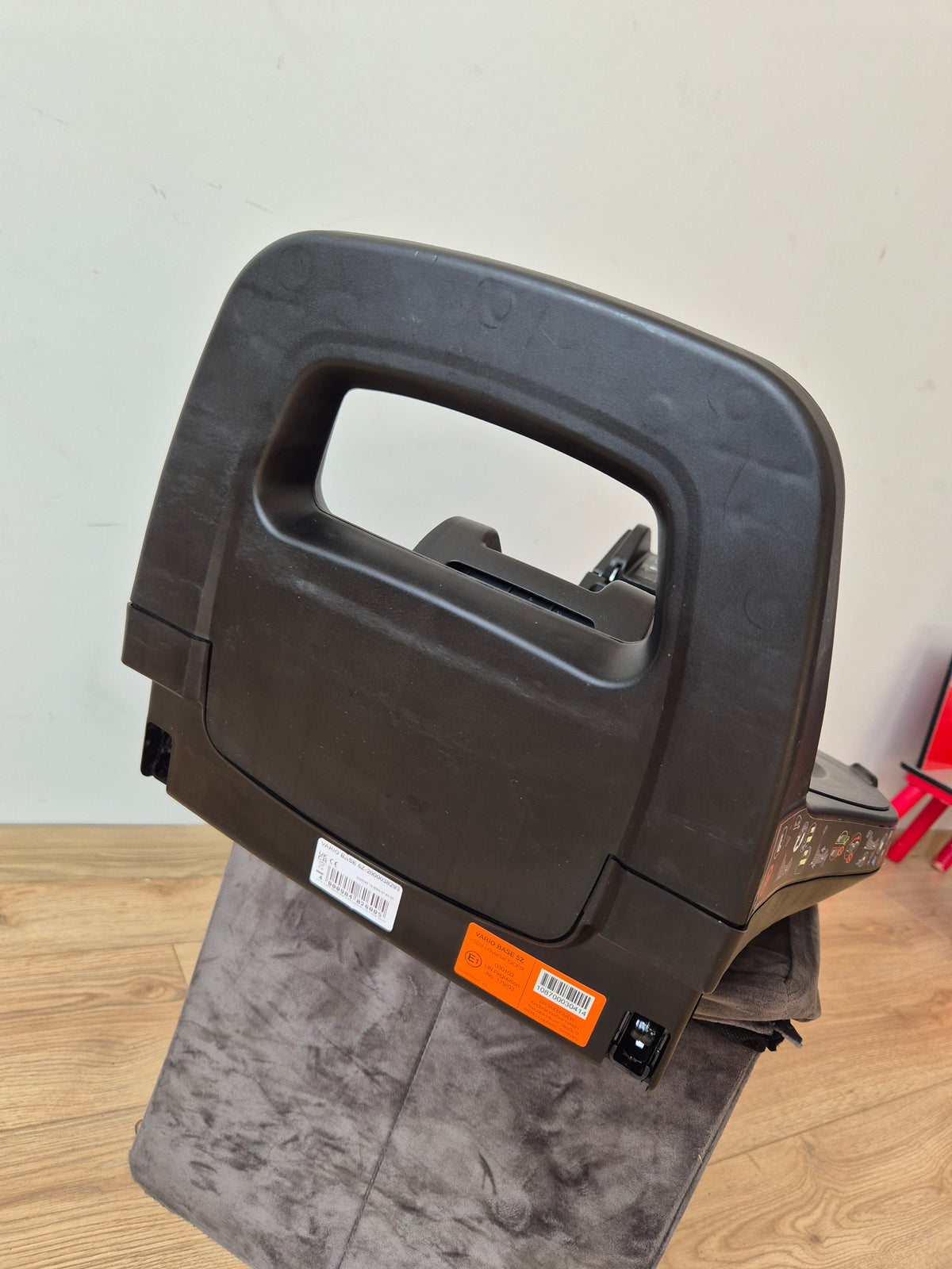 Britax Baby-Safe Pro 0-13kg. ir Vario Base 5Z bazė