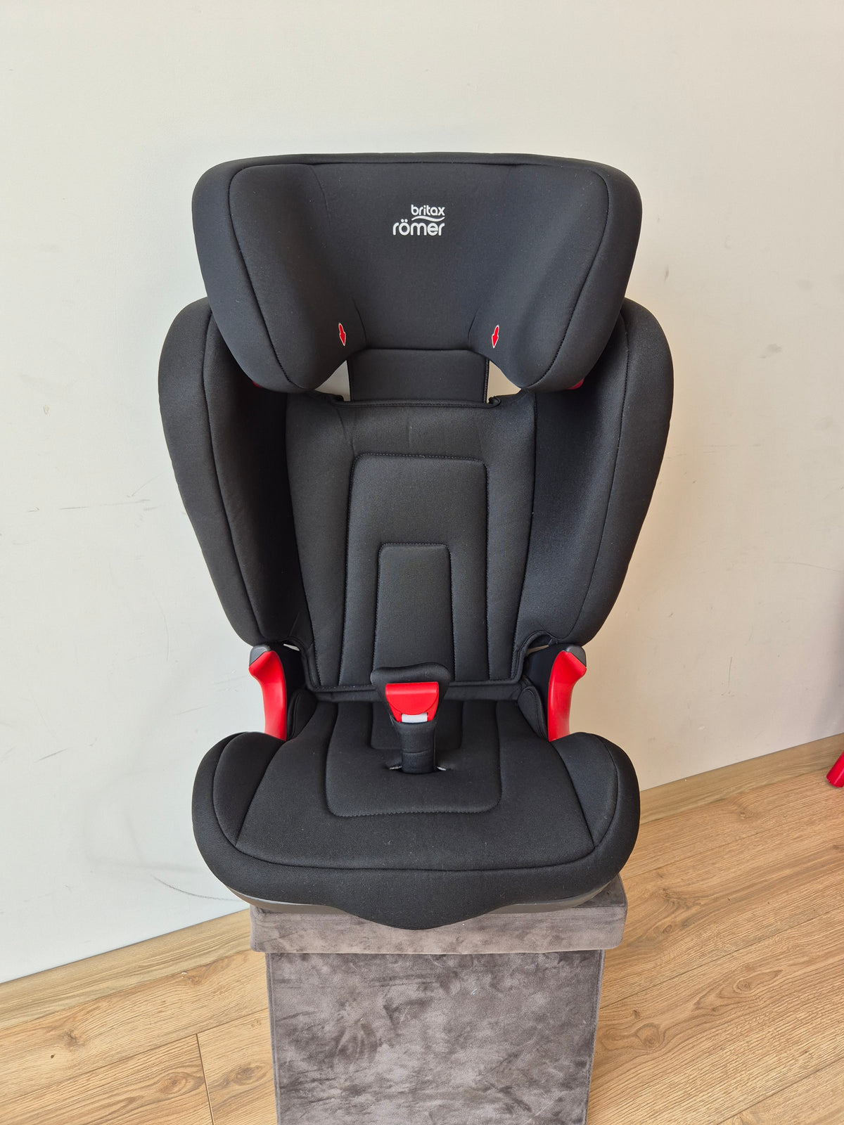 Britax Romer KidFix 2R 15-36kg.