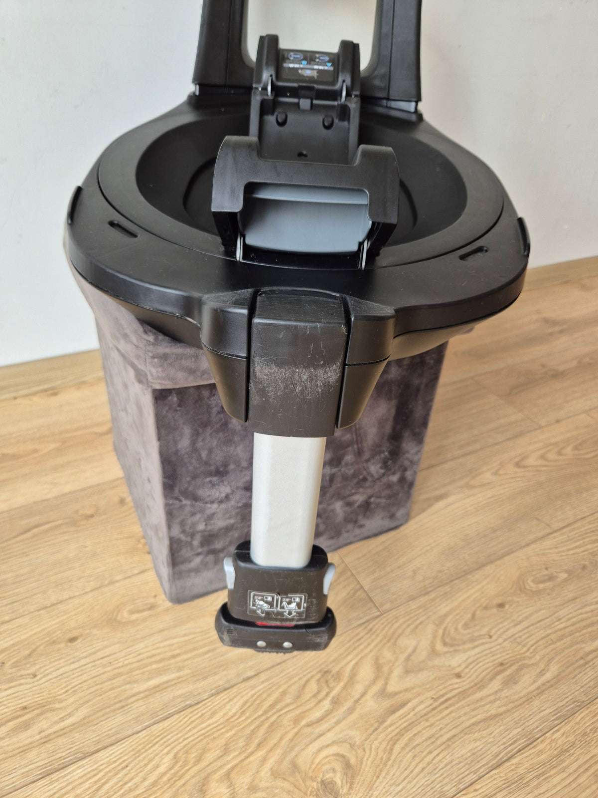 Britax Flex Base iSense IsoFix bazė