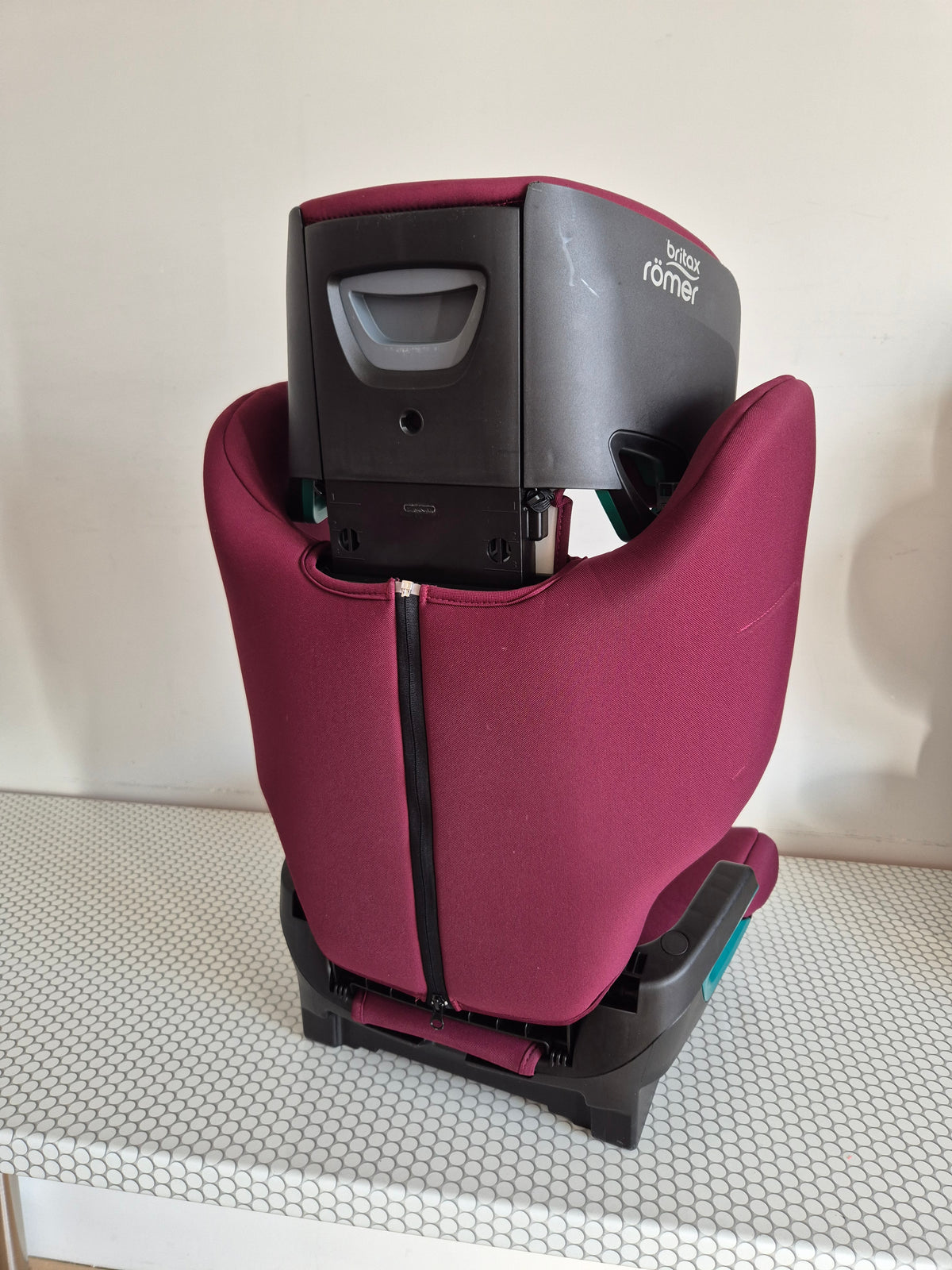 Britax Romer Adventure Plus 2 (100-150cm.)