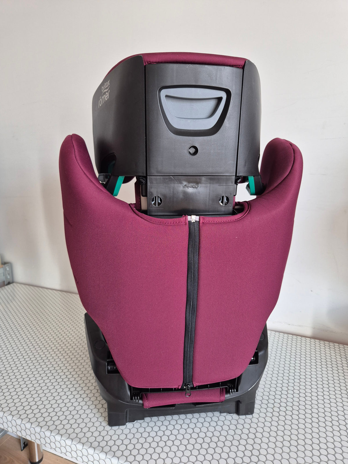 Britax Romer Adventure Plus 2 (100-150cm.)