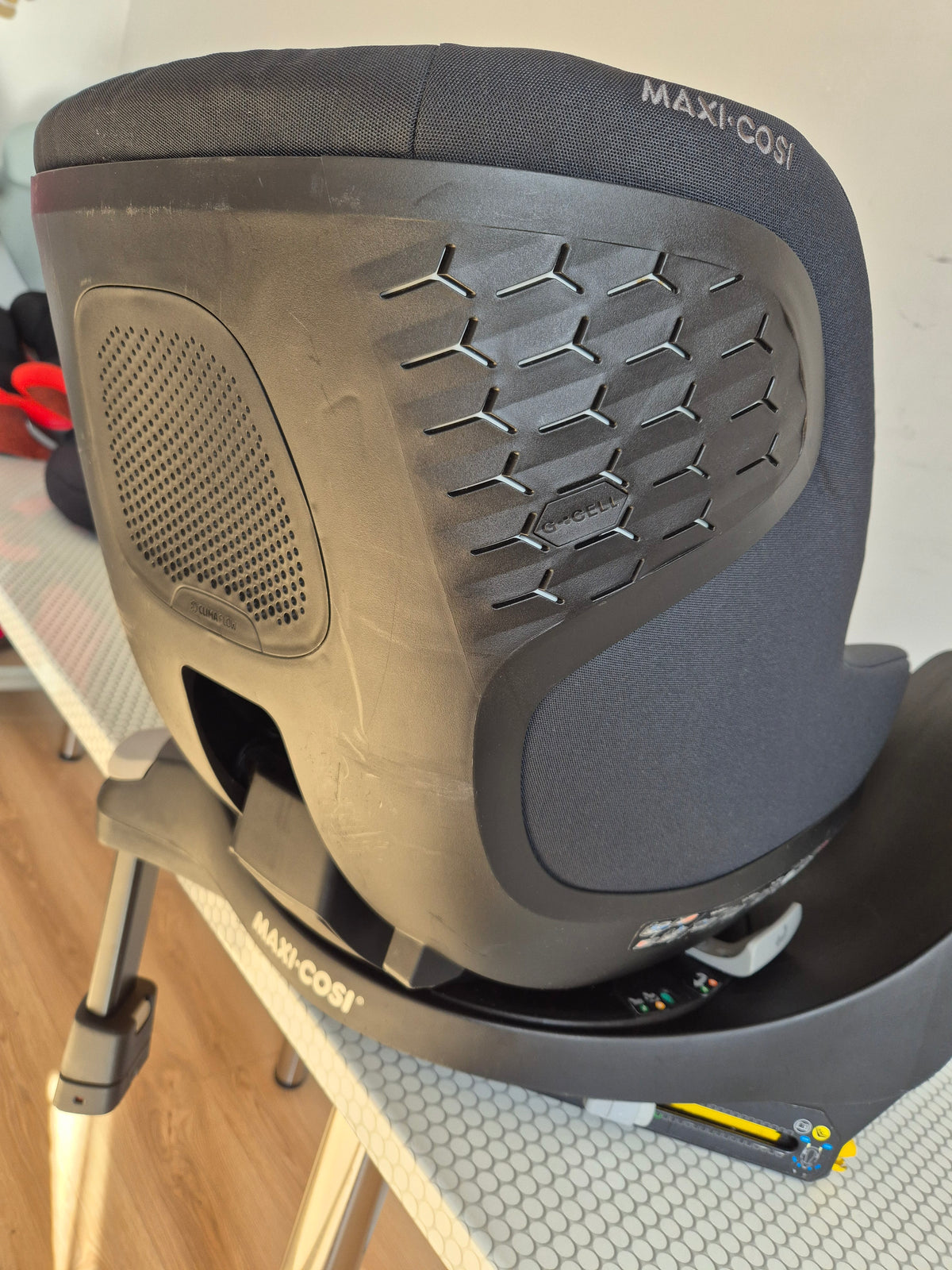 Maxi Cosi Pearl 360 Pro su FamilyFix360 baze