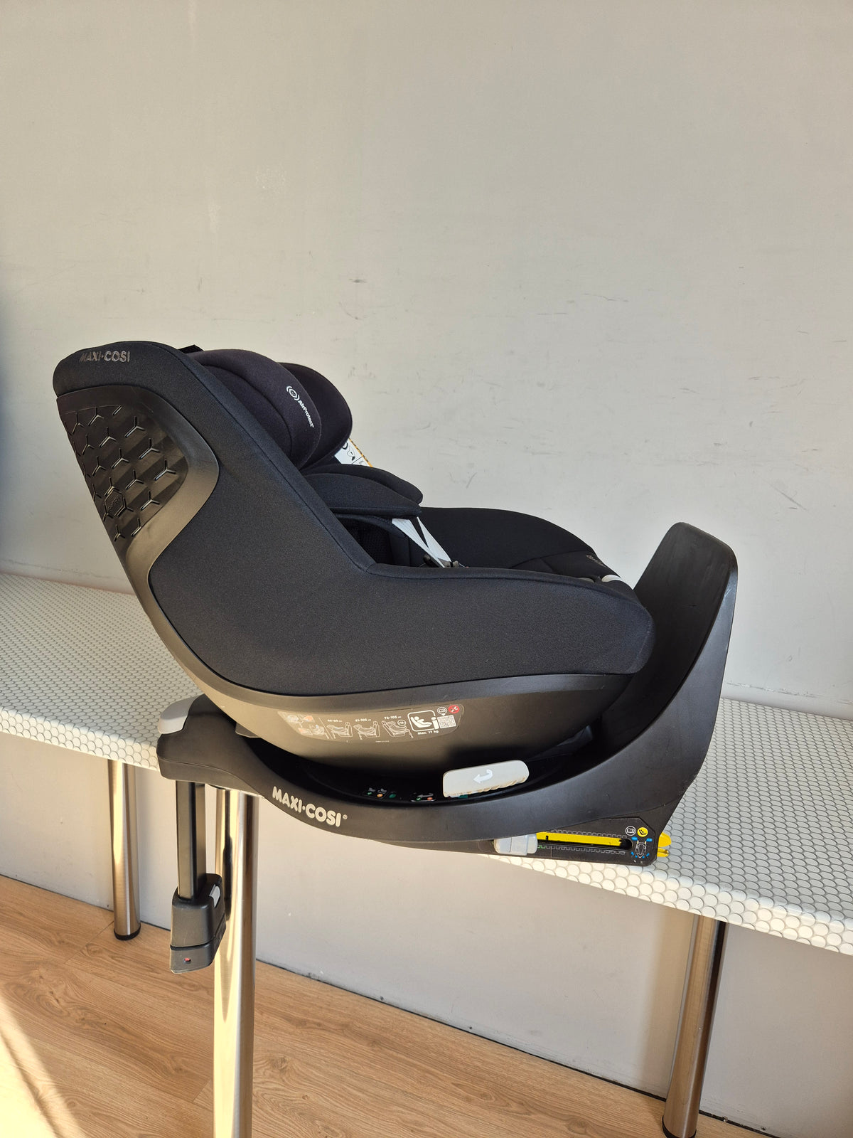 Maxi Cosi Pearl 360 Pro su FamilyFix360 baze