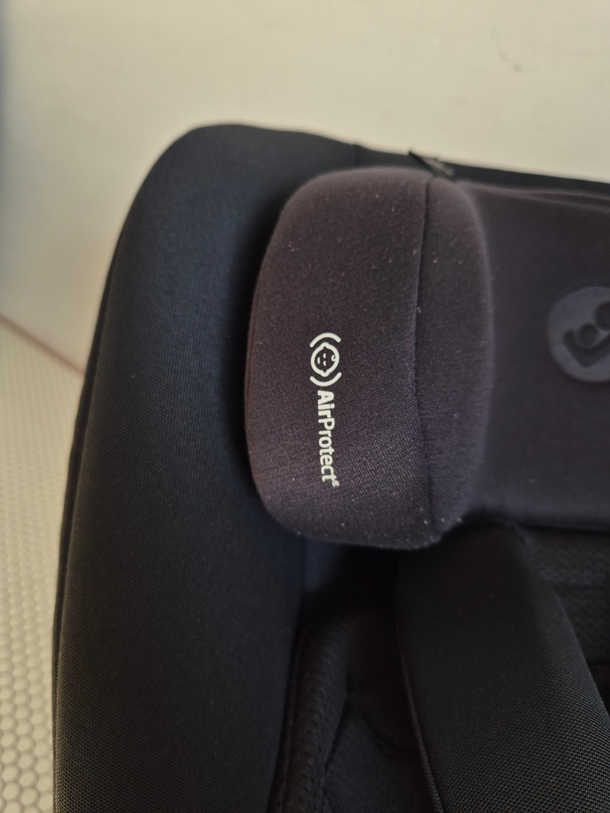 Maxi Cosi Pearl 360 Pro su FamilyFix360 baze
