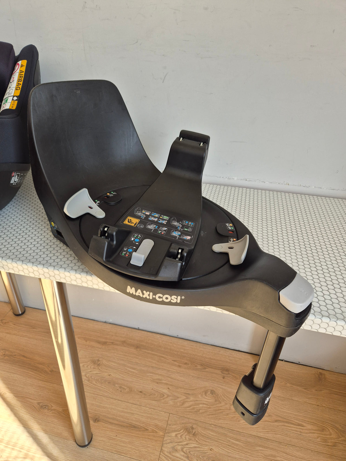 Maxi Cosi Pearl 360 Pro su FamilyFix360 baze