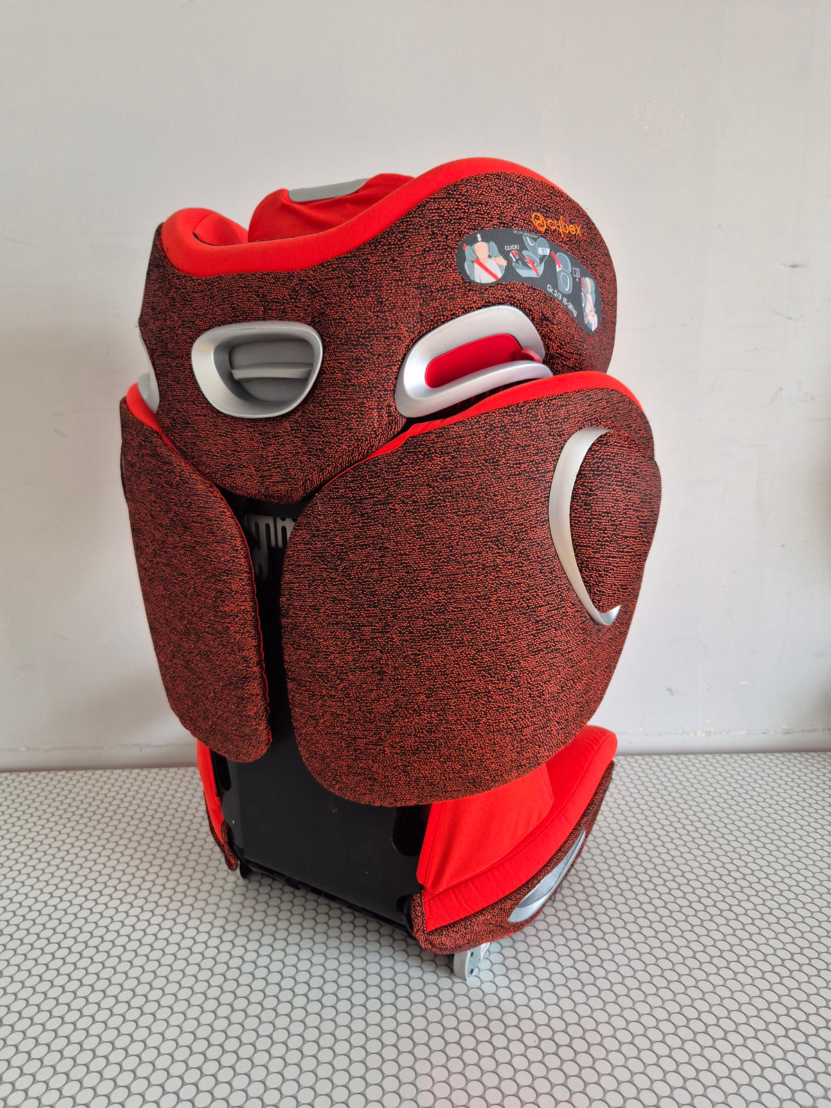 Cybex Solution Z-Fix 15-36kg.