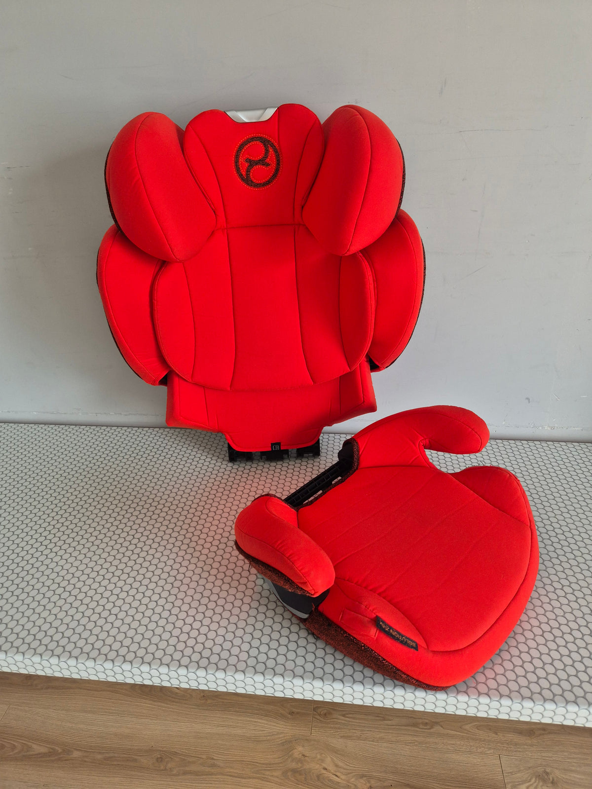 Cybex Solution Z-Fix 15-36kg.