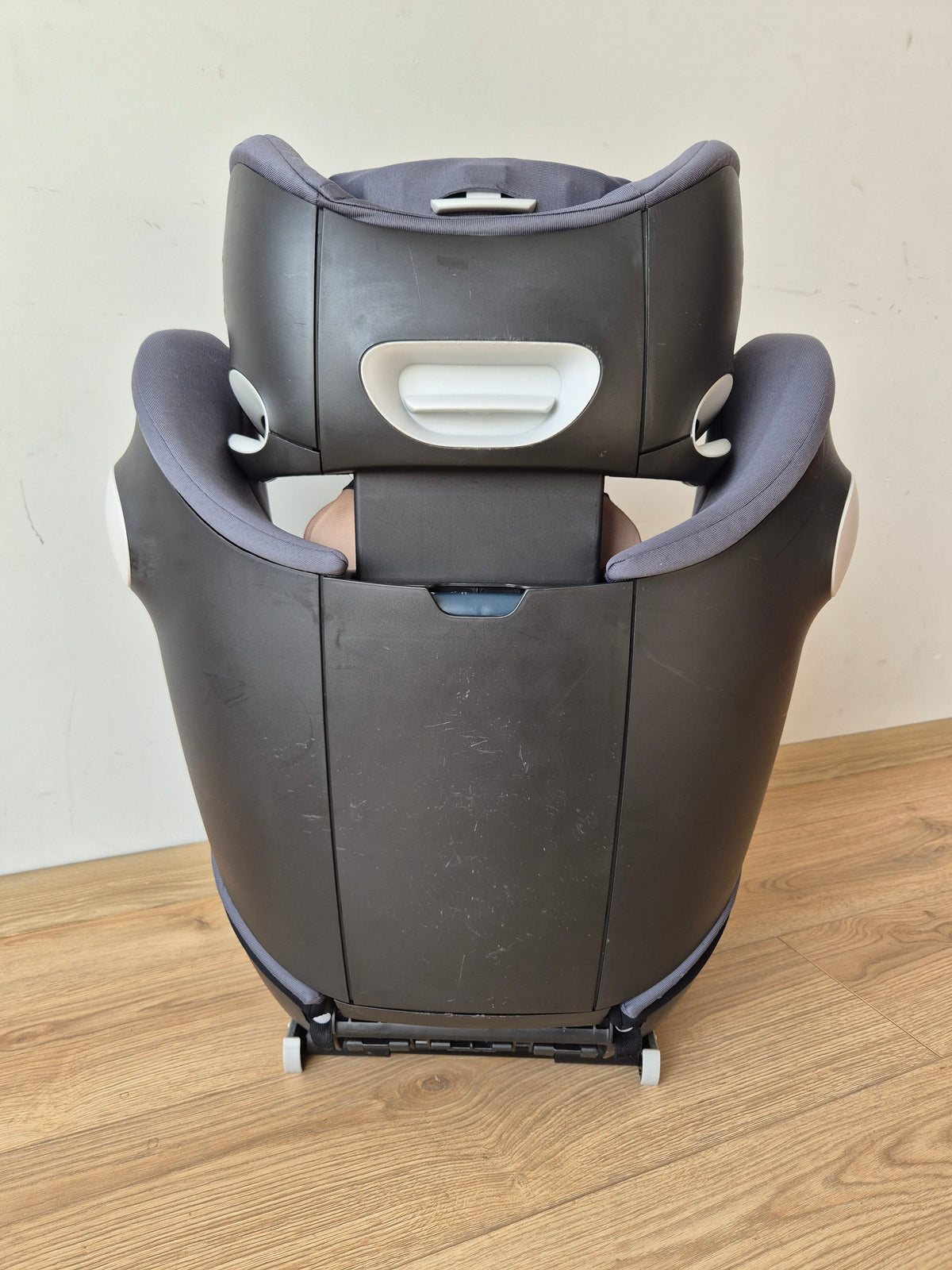 Cybex Solution M-Fix 15-36kg.