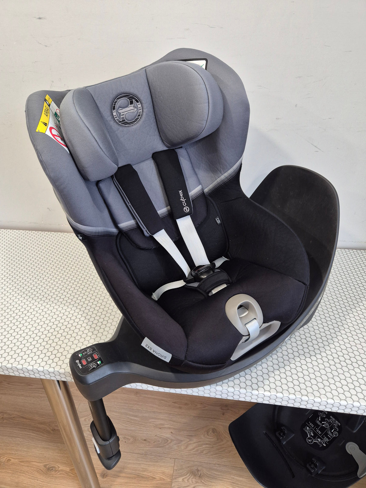 Cybex Sirona SX2 i-Size 0-18kg.