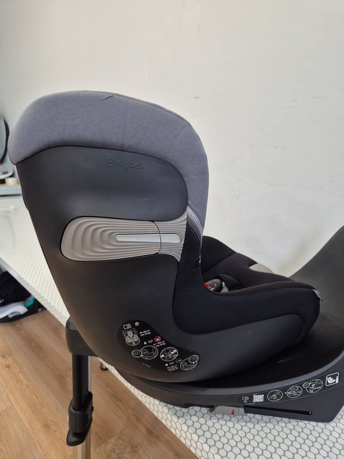 Cybex Sirona SX2 i-Size 0-18kg.
