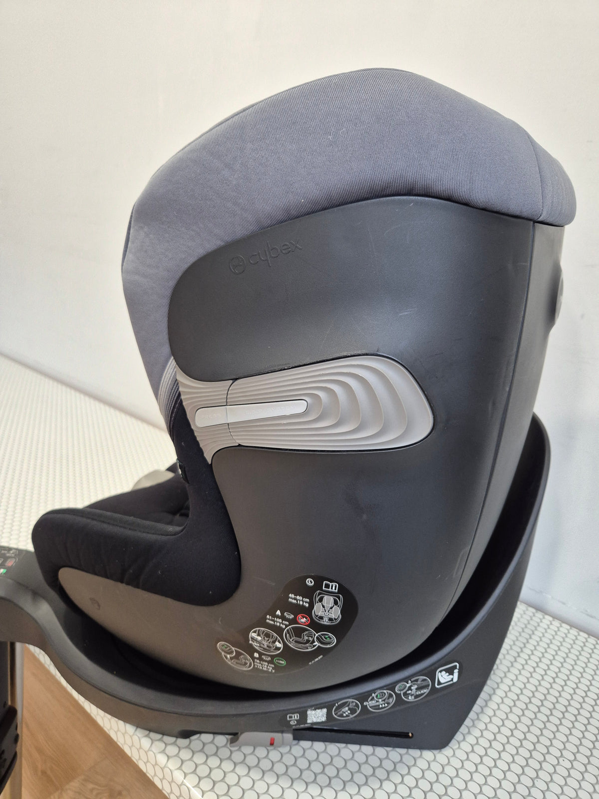 Cybex Sirona SX2 i-Size 0-18kg.