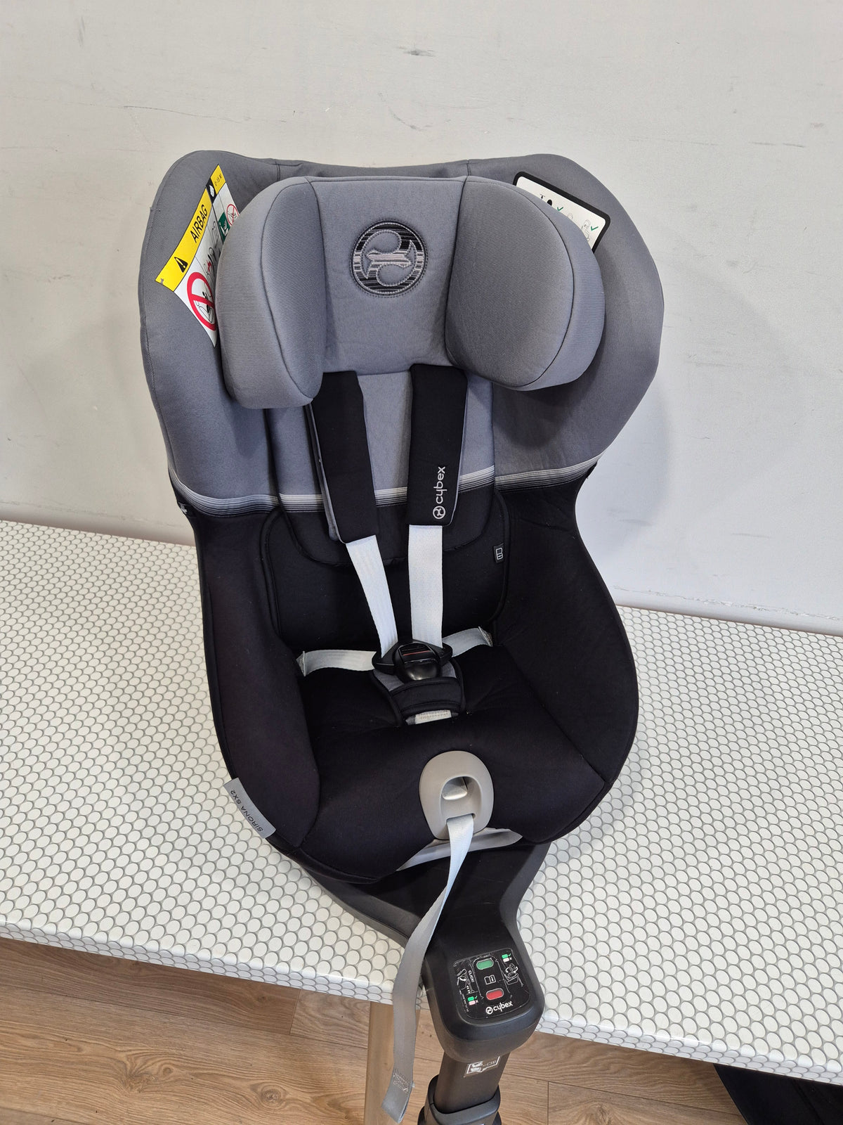 Cybex Sirona SX2 i-Size 0-18kg.