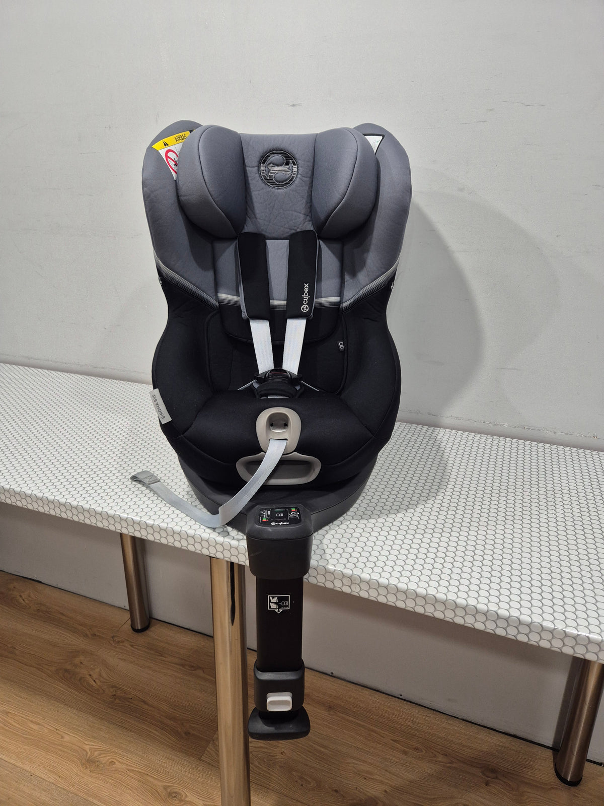 Cybex Sirona SX2 i-Size 0-18kg.