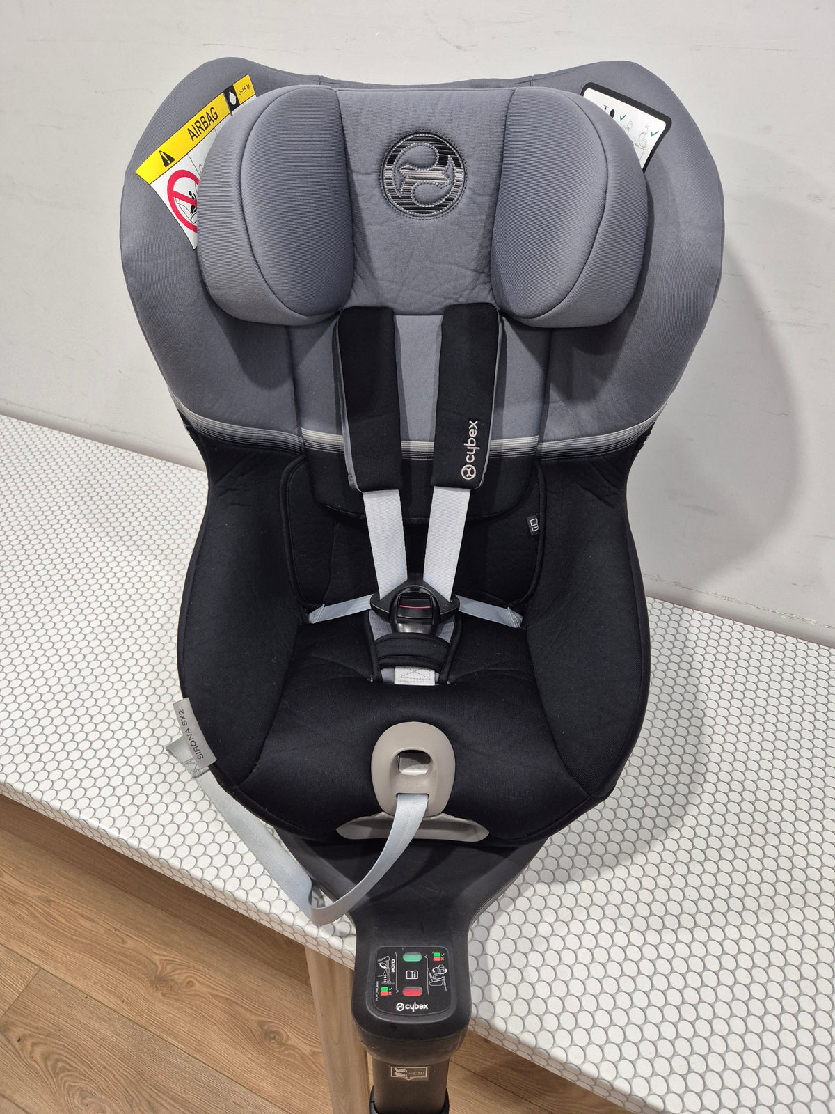 Cybex Sirona SX2 i-Size 0-18kg.